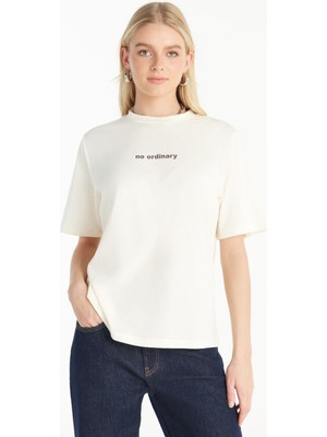 Ted Baker Bisiklet Yaka Baskılı Ekru Kadın T-Shirt TBWRTS1054