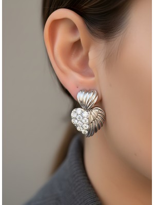 NKT Collection Gümüş Renk Kalp ve Yaprak Form Zirkon Taş Detaylı Parlak Kadın Küpe