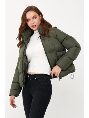 Dynamo Kadın Haki Oversize Şişme Mont 5006