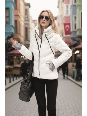 Barbora Su Geçirmez Kışlık Kadın Mont Beyaz Renkli V Yaka Kapüşonlu Günlük Model