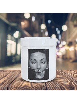 Kolaj Küllük Iskelet Suratlı Kadın Baskılı Kül Tablası K-174