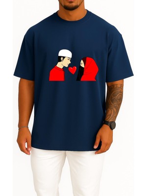 Bahriyeli Collection Oversize Quran Islam Muslim Wife Husband Göğüs Tasarımlı Unisex T-Shirt