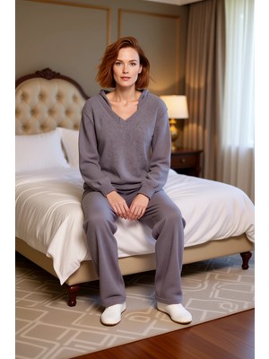 Ersefa Kadın Füme Wellsoft Pijama Takımı Kulaklı Kapüşonlu Fonksiyonel Dayanıklı Kaliteli Estetik