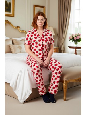Ersefa Çilek Baskılı Gömlek Yaka Pijama Takımı Kadın Fonksiyonel Dayanıklı Kaliteli Konforlu Spor