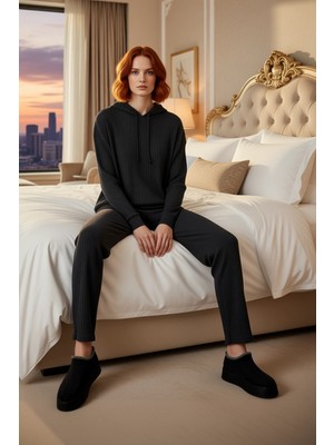 Ersefa Kadın Relaxed Fit Kapüşonlu Pijama Takımı Fonksiyonel Dayanıklı Kaliteli Konforlu Estetik Şık