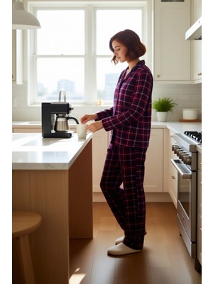 FRM Kadın Ekose Desenli Gömlek Yaka Pijama Takımı Fonksiyonel Dayanıklı Kaliteli Konforlu Spor