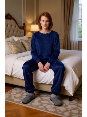 Ersefa Kadin Kirmizi Puantiyeli Polar Lounge Seti Fonksiyonel Dayanıklı Kaliteli Konforlu Estetik