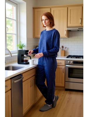 FRM Kadin Kirmizi Puantiyeli Polar Ev Giyim Seti Fonksiyonel Dayanıklı Kaliteli Konforlu Rahat