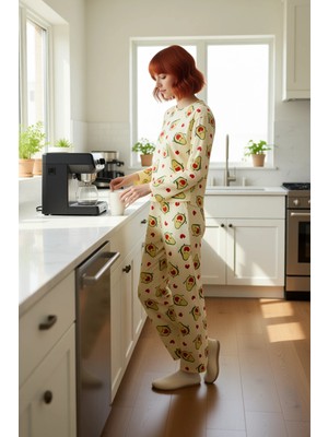 FRM Kadın Avokado Kalp Desenli Uzun Kollu Pijama Fonksiyonel Dayanıklı Kaliteli Konforlu Rahat