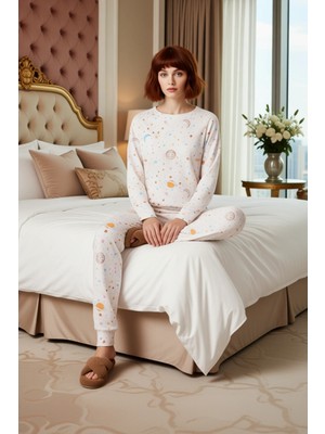 Ersefa Kadın Uzun Kollu Pijama Takımı Galaksi Desenli Renk Fonksiyonel Dayanıklı Kaliteli Estetik