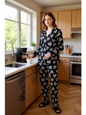 FRM Kadın Açık Kalpli Baskılı Pijama Takımı Fonksiyonel Dayanıklı Kaliteli Konforlu Estetik Şık