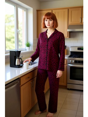 FRM Benekli Pijama Takımı Gömlek Yaka Kadın Fonksiyonel Dayanıklı Kaliteli Konforlu Estetik Şık