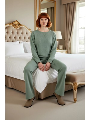 Ersefa Kadın Lounge Pijama Takımı Bisiklet Yaka Uzun Kollu Boru Paça Fonksiyonel Dayanıklı Modern