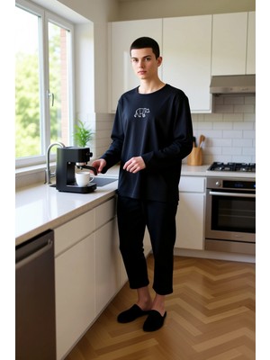 FRM Büyük Beden Erkek Nakışlı Pijama Takımı Fonksiyonel Dayanıklı Kaliteli Konforlu Estetik Şık