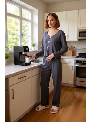 FRM Kadın Antrasit Fitilli Örme V Yaka Pijama Takımı Dantel Detaylı Fonksiyonel Dayanıklı Spor