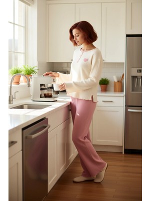 FRM Kadın Kışlık Fitilli Kalp Nakışlı Pijama Fonksiyonel Dayanıklı Kaliteli Konforlu Estetik Şık