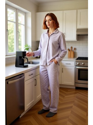 FRM Kadın Polar Pijama Takımı Galaksi Desenli Fonksiyonel Dayanıklı Kaliteli Konforlu Estetik Şık