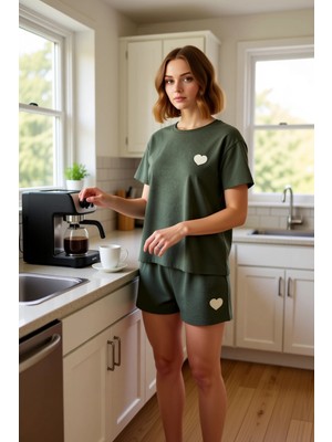 FRM Kadın Haki Kalp Yama Detaylı Bisiklet Yaka Pijama Takımı Fonksiyonel Dayanıklı Kaliteli Şık