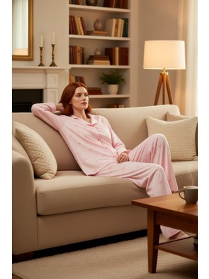 PayBuy Kadın Kurdele Desenli Gömlek Yaka Pijama Takımı Fonksiyonel Dayanıklı Kaliteli Konforlu Şık