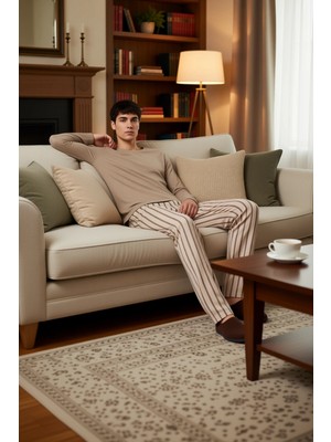 PayBuy Erkek Bisiklet Yaka Çizgili Pijama Takımı Fonksiyonel Dayanıklı Kaliteli Konforlu Estetik Şık