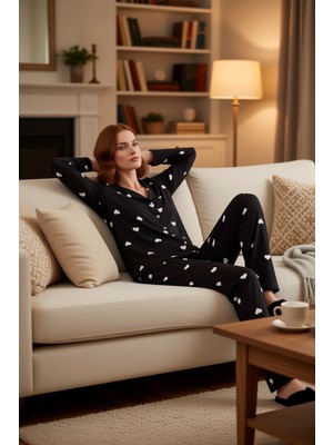 PayBuy Kadın Kalp Desenli Gömlek Yaka Pijama Takımı Fonksiyonel Dayanıklı Kaliteli Konforlu Rahat