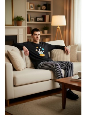 PayBuy Uzun Kollu Astronot Baskılı Pijama Takımı Kadın Fonksiyonel Dayanıklı Kaliteli Konforlu Şık