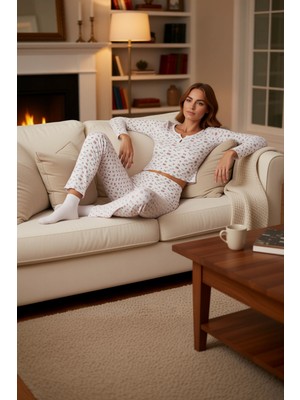 PayBuy Kadın Çiçekli Dantel Detaylı Fitilli Pijama Takımı Fonksiyonel Dayanıklı Kaliteli Konforlu