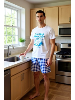FRM Erkek Yazılı Tişört ve Kareli Şortlu Pijama Takımı Fonksiyonel Dayanıklı Kaliteli Konforlu