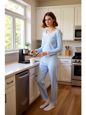 FRM Kadın Bebe Kurdele Fiyonk Detaylı Fitilli Pijama Takımı Fonksiyonel Dayanıklı Kaliteli Şık