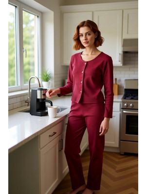 FRM Kadın V Yaka Hırkalı Ev Giyim Takımı Fonksiyonel Dayanıklı Kaliteli Konforlu Estetik Rahat