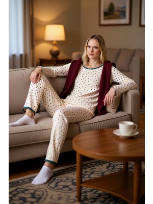 PayBuy Çiçekli Dantel Detaylı Pijama Takımı Kadın Fonksiyonel Dayanıklı Kaliteli Konforlu Estetik