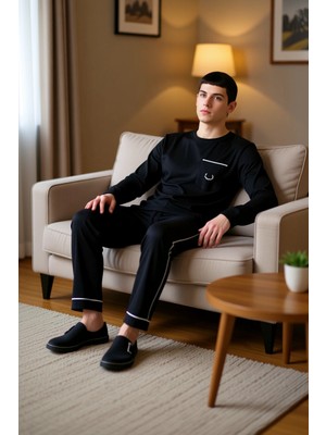 PayBuy Erkek Nakışlı Bisiklet Yaka Pijama Takımı Fonksiyonel Dayanıklı Kaliteli Konforlu Estetik Şık