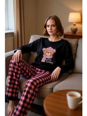 PayBuy Kadın Ayıcıklı Baskılı Ekose Pijama Takımı Fonksiyonel Dayanıklı Kaliteli Konforlu Estetik