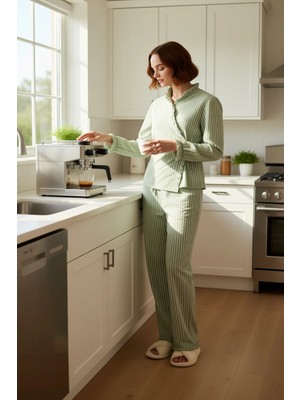 FRM Kadın Poplin Çizgili Lounge Takımı Fonksiyonel Dayanıklı Kaliteli Konforlu Estetik Premium