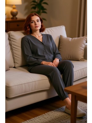 PayBuy Kadın V Yaka Düğmeli Gömlek ve Jogger Pijama Takımı Fonksiyonel Dayanıklı Kaliteli Estetik