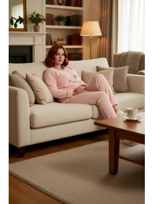 PayBuy Kadın Kedi Baskılı Polar Pijama Takımı Fonksiyonel Dayanıklı Kaliteli Konforlu Estetik Şık