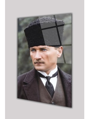 Duvar Sanatı Atatürk Portresi Dikey Cam Tablo Iş Ofis Makam Odası Müdür Odası Hediyelik Büyük Tablo