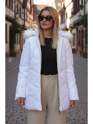 Kışlık Kürklü Kapüşonlu Kadın Şişme Mont