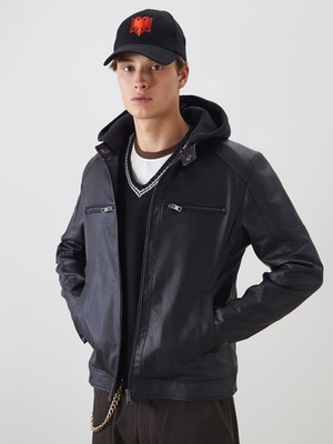 Lc Waikiki Siyah Slim Fit Kapüşonlu Erkek Deri Görünümlü Mont