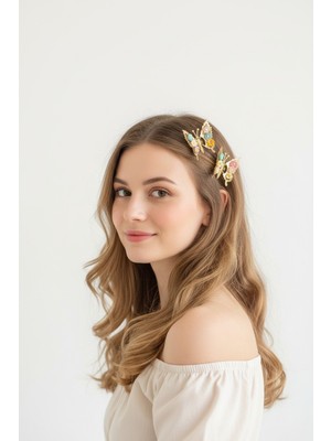 Gigi Giyim Renkli Çiçek Detaylı Oynar Kanatlı Kelebek Pens Toka