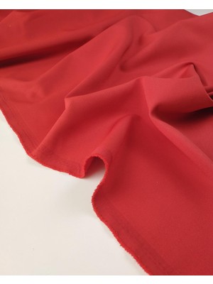Kumaş Parça Kırmızı Renkte Krep Kumaş (En 140 cm x Boy 315 Cm)