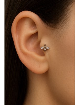 By Dilek Çetin Acessorry Çelik Arı Figürlü Kıkırdak Helix Tragus Piercing (1ADET)