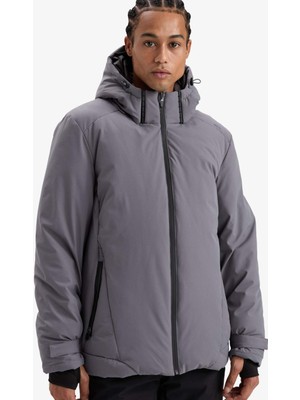 DeFacto Usb Isıtıcılı Su İtici Rüzgar Geçirmez Kapüşonlu Fermuarlı Kışlık Kayak Montu C7710AX25WN