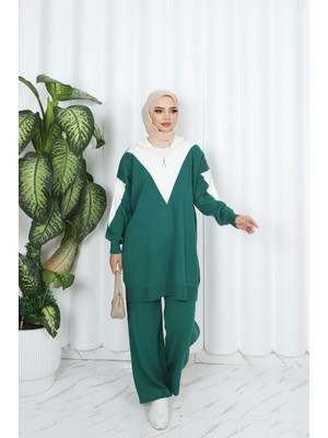 Zarif Yaka Detaylı Triko Takım