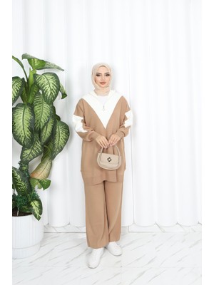 Zarif Yaka Detaylı Triko Takım