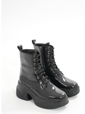 ZRİN-2550 Siyah Rugan Kalın Tabanlı Bağcıklı Fermuarlı Kışlık Premium Kadın Bot