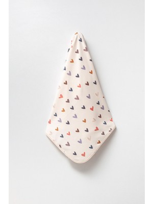 By Bubbles Kalp Baskılı Çift Katlı Penye Yenidoğan ve Çok Amaçlı %100 Pamuklu Bebe Battaniyesi