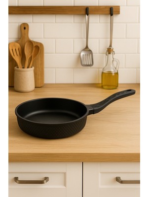 Brillant 20 cm Siyah Granit Kaplama Yapışmaz Tava