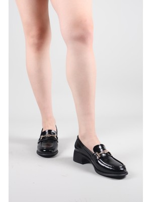 Birikon Tilda Gold Detaylı Kadın Ayakkabı Siyah