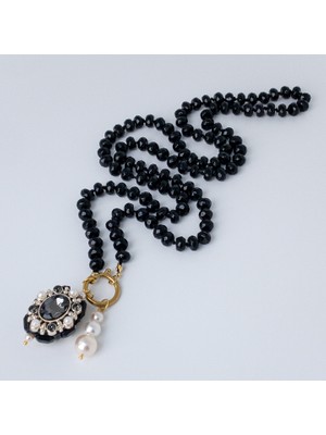 THEIA GemWorks Avara – Oniks & Mayorka Incili Kolye